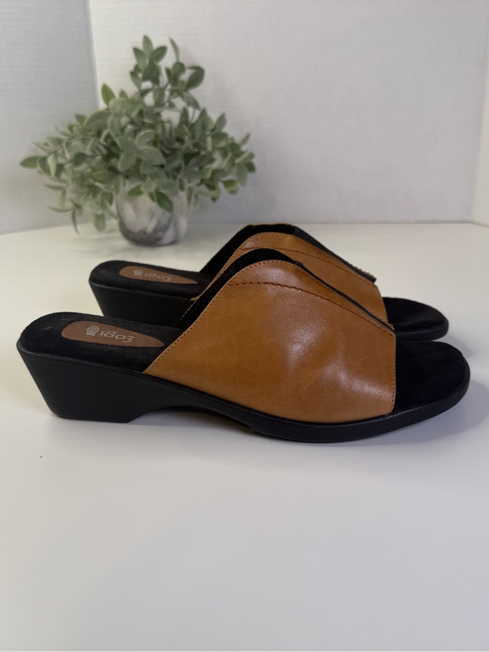1803 Footwear Portugal Cognac Brown Leather Open Toe Wedge Slide Sandals Size 40